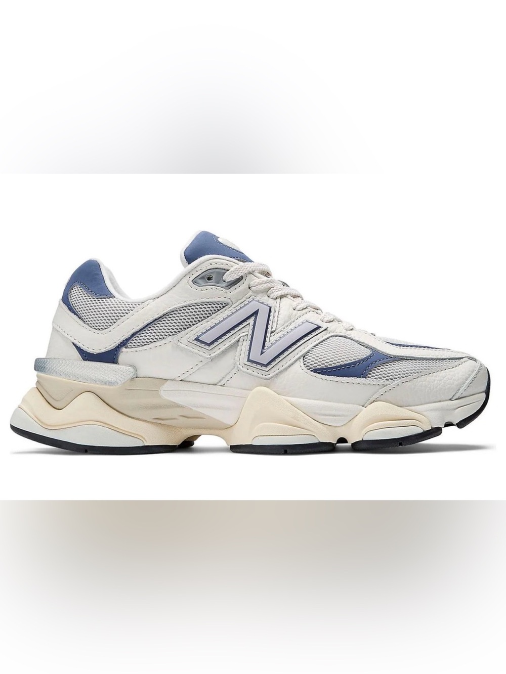 New Balance Women's Cream & Blue Retro Runner